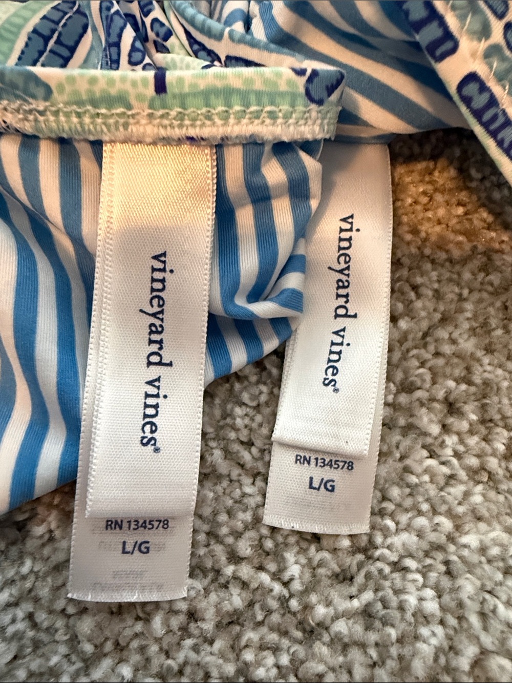 Vineyard vines swimsuit - Picture 5 of 5